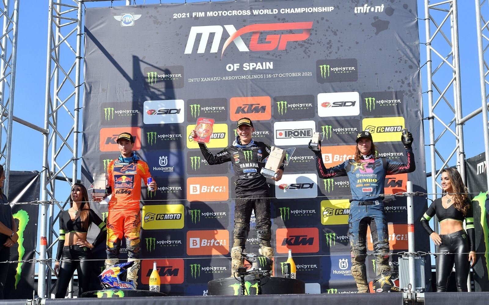 300-mx13-renaux-podium.jpg