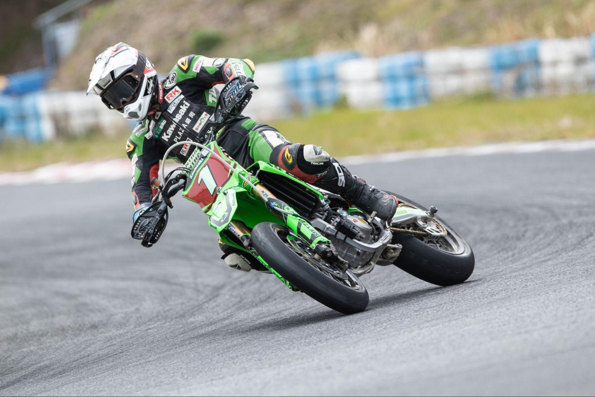 小原堅斗選手レースシーン