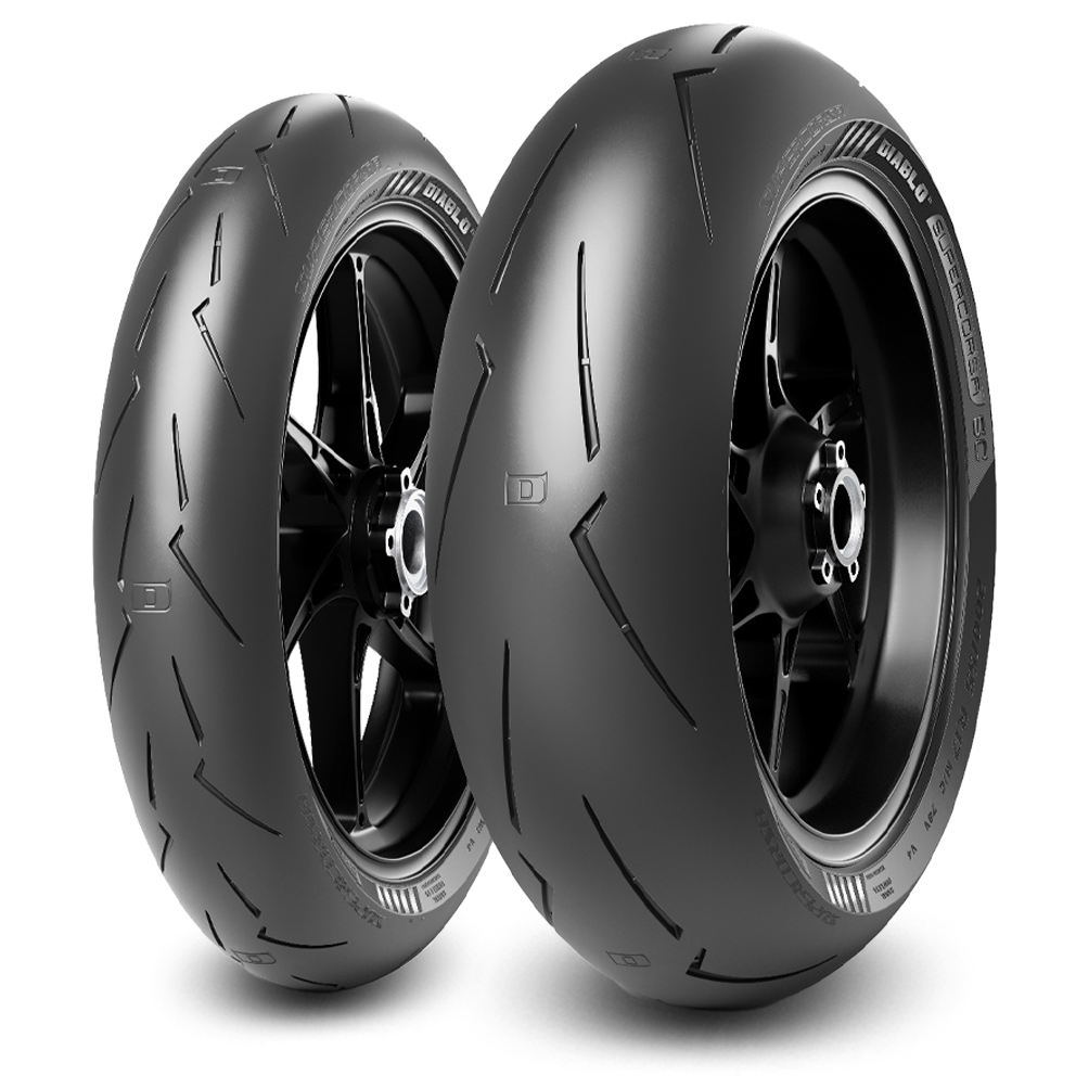 ピレリ DIABLO SUPERCORSA SC V4のフロント・リアセット