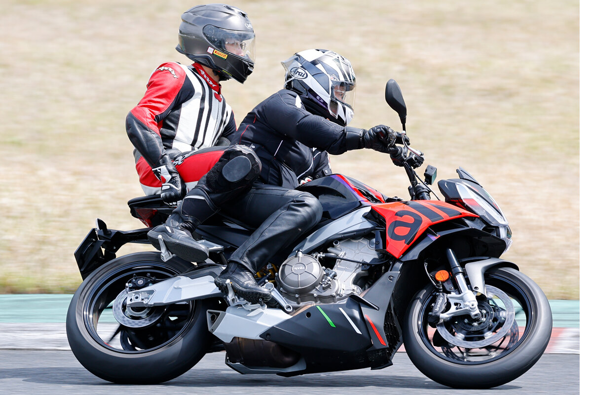 八代俊二さんによるタンデムライド