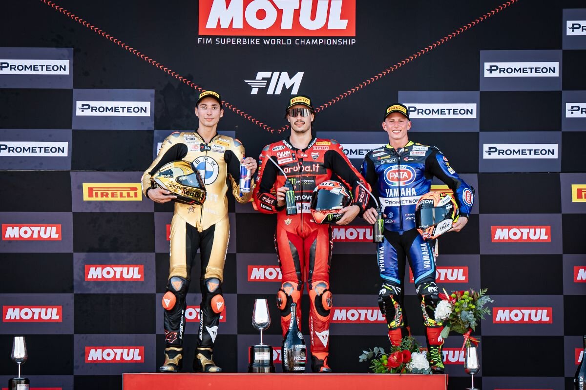 worldsbk-2024-final-race1-podium.jpg