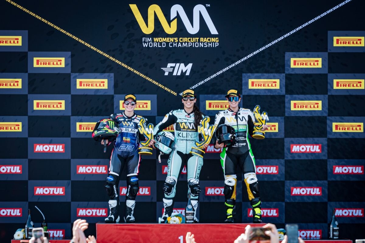 worldwcr-podium.jpg